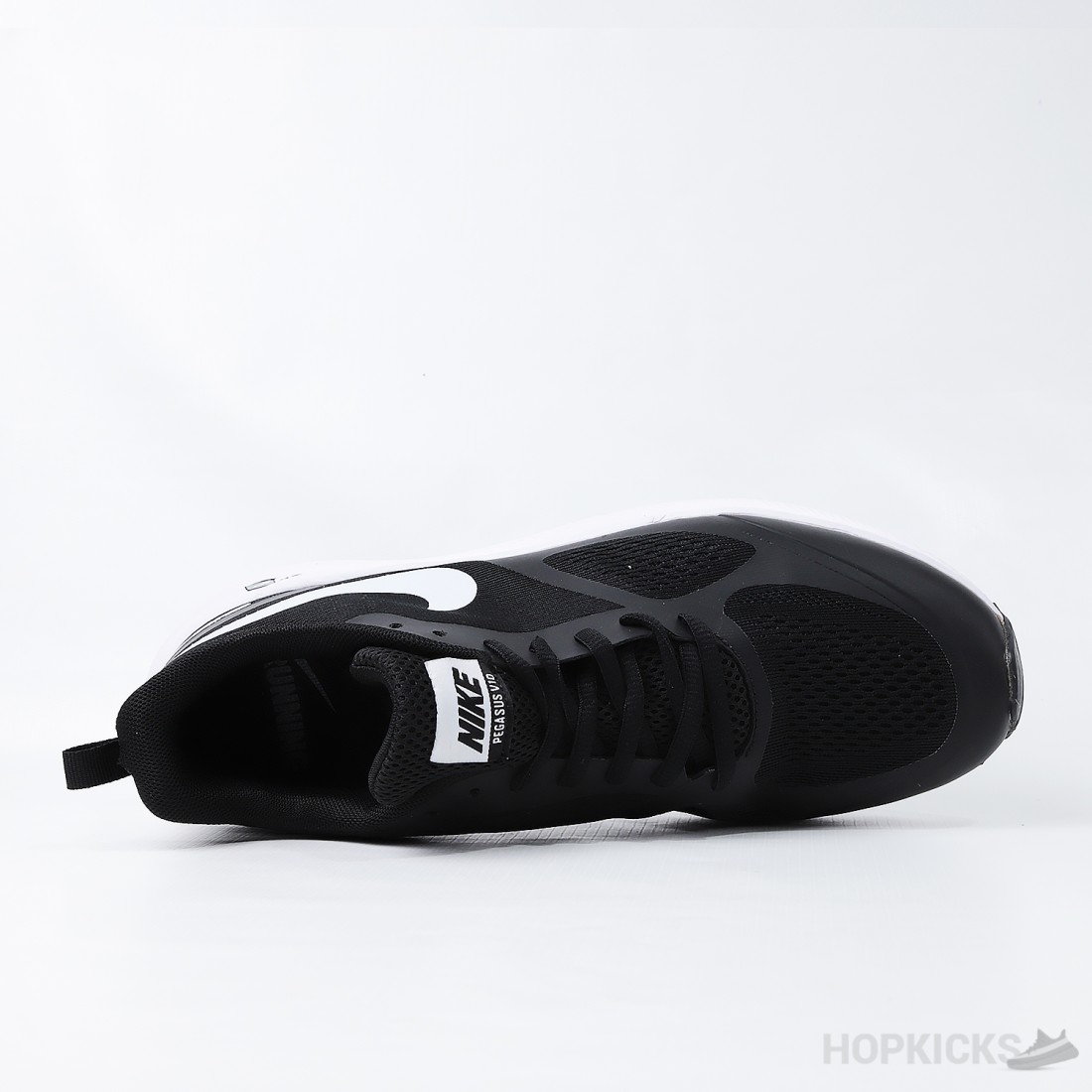 Nike Guide 10 Black White Premium Plus Batch Nike guide 10 black white premium plus batch